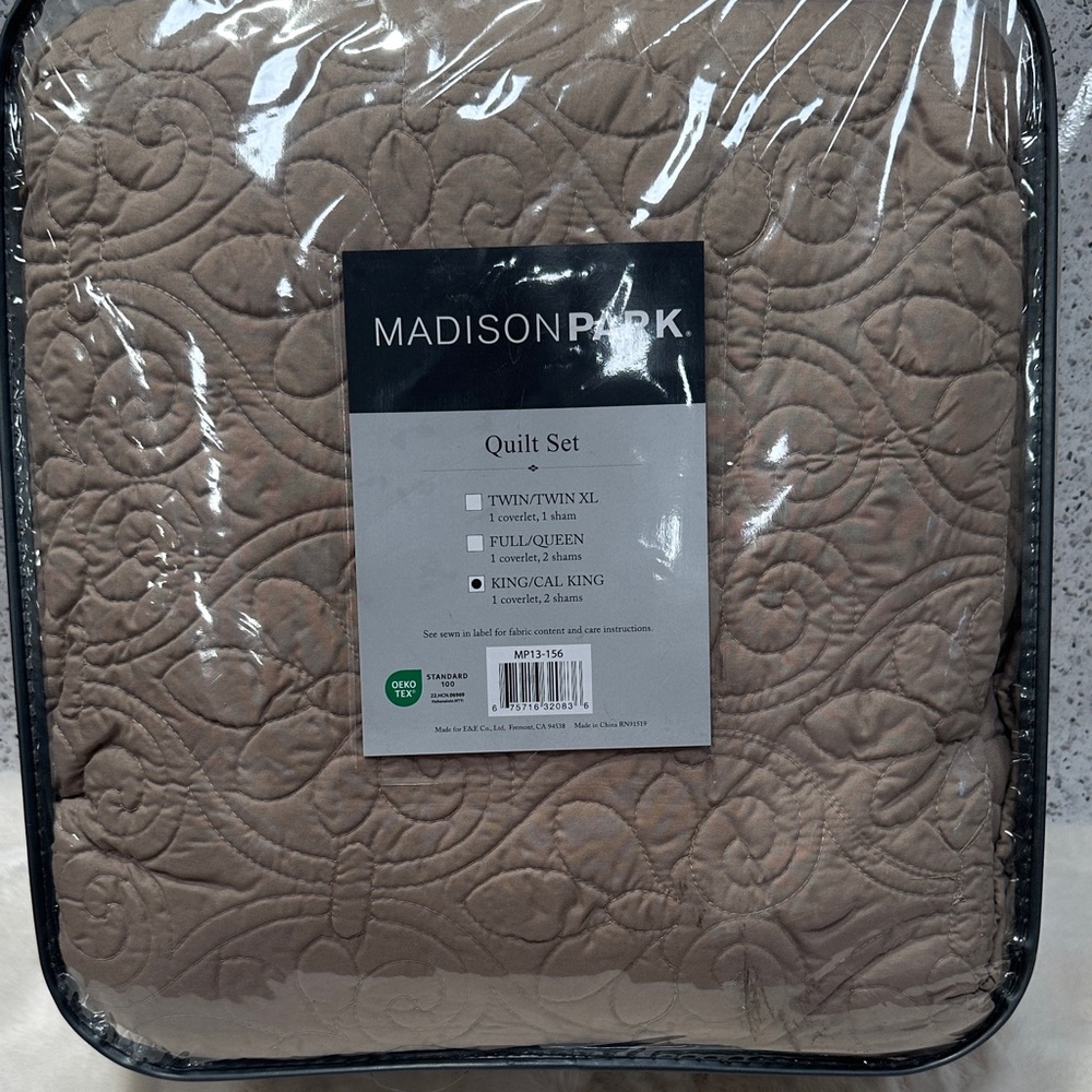 Madison Park Beige Quilt Set 3 PC KING/ CAL KING SET